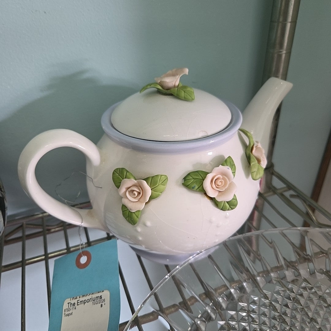 floral tea pot