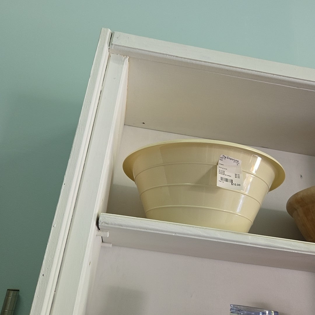 Mixing bowl