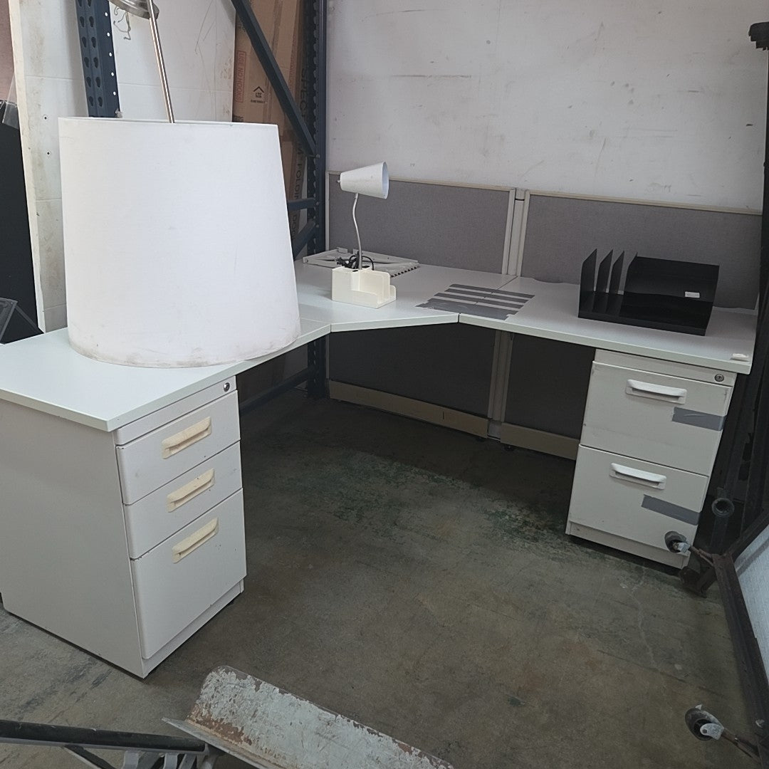 receptionist desk