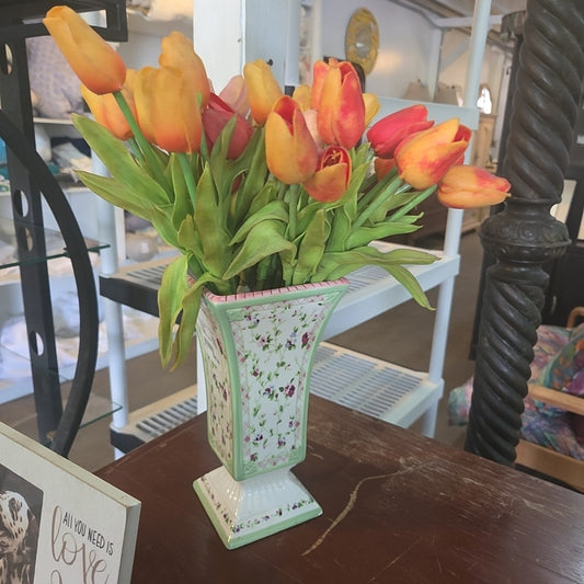 tulip arrangement w/ green & white vase