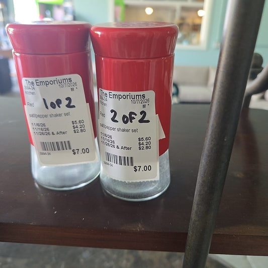 salt/pepper shaker