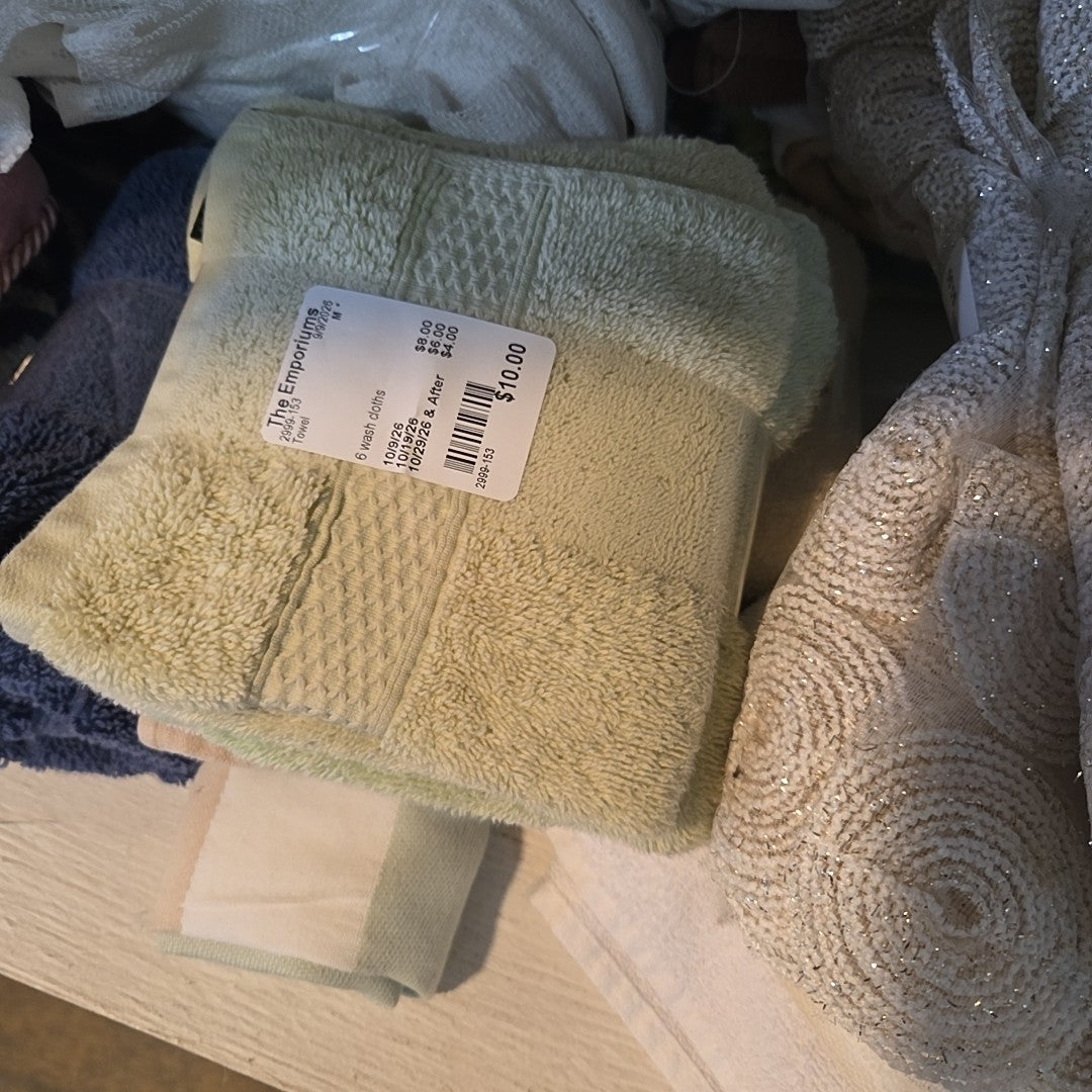 6 wash cloths