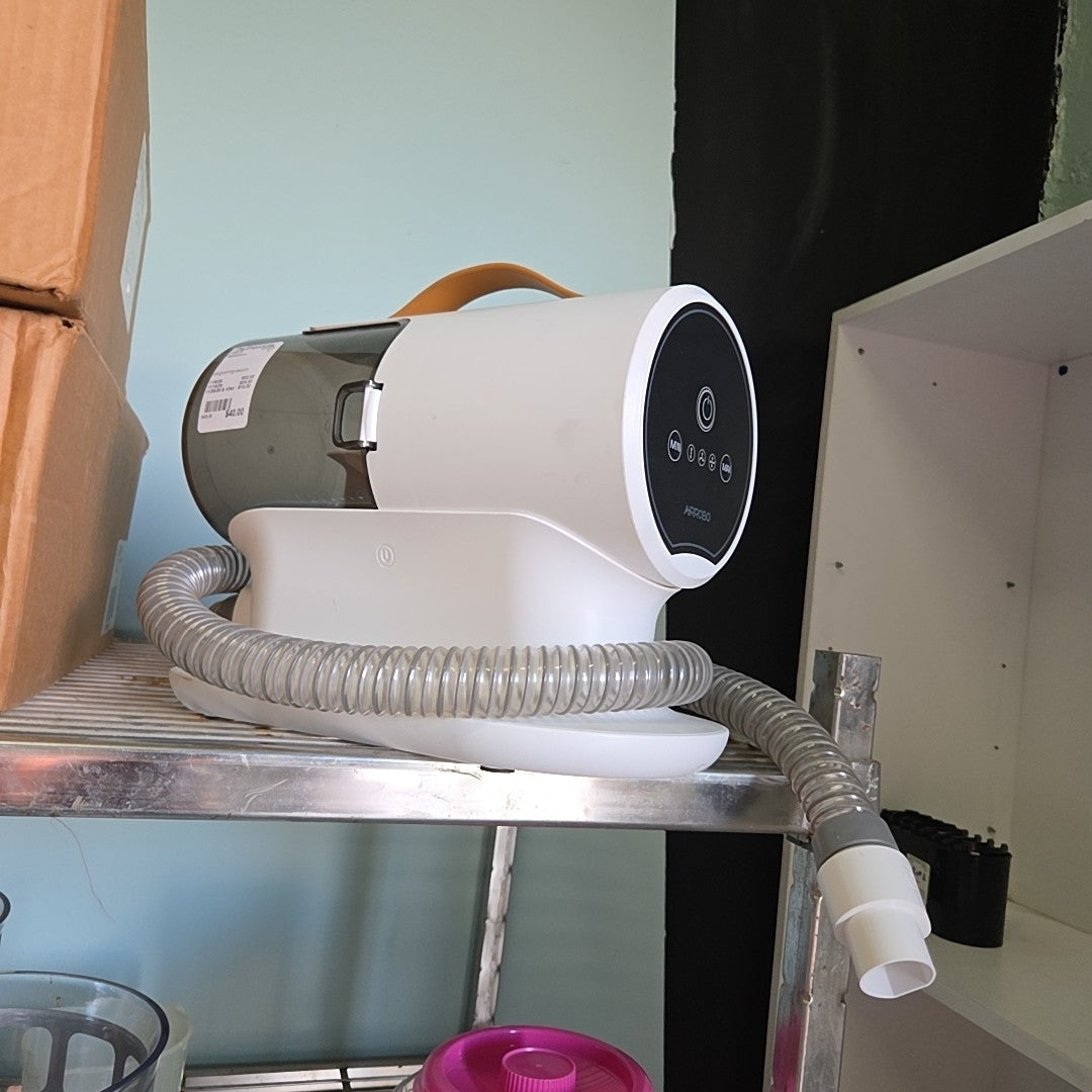 pet grooming vacuum
