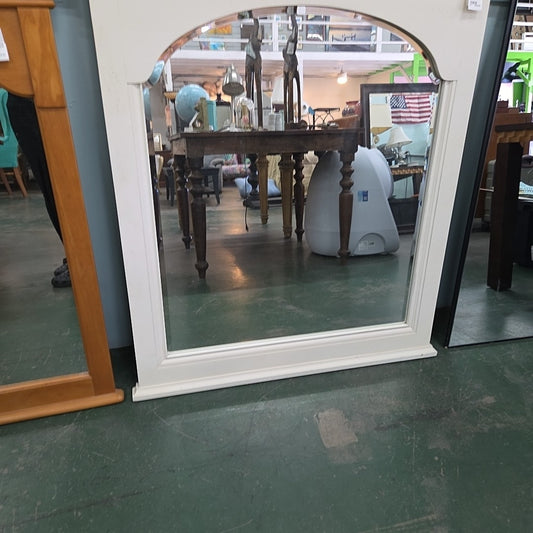 4' mirror white boarder