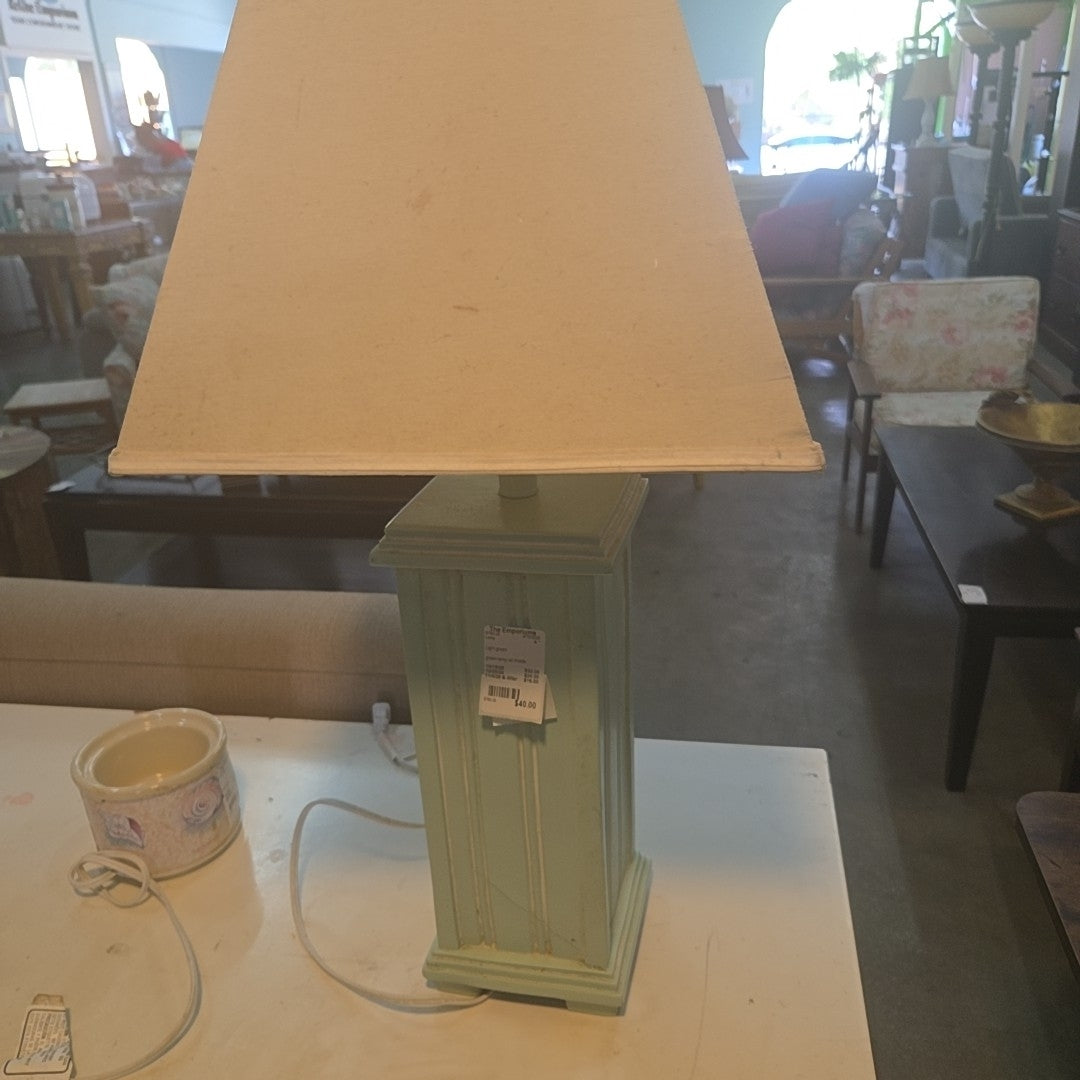 green lamp w/ shade