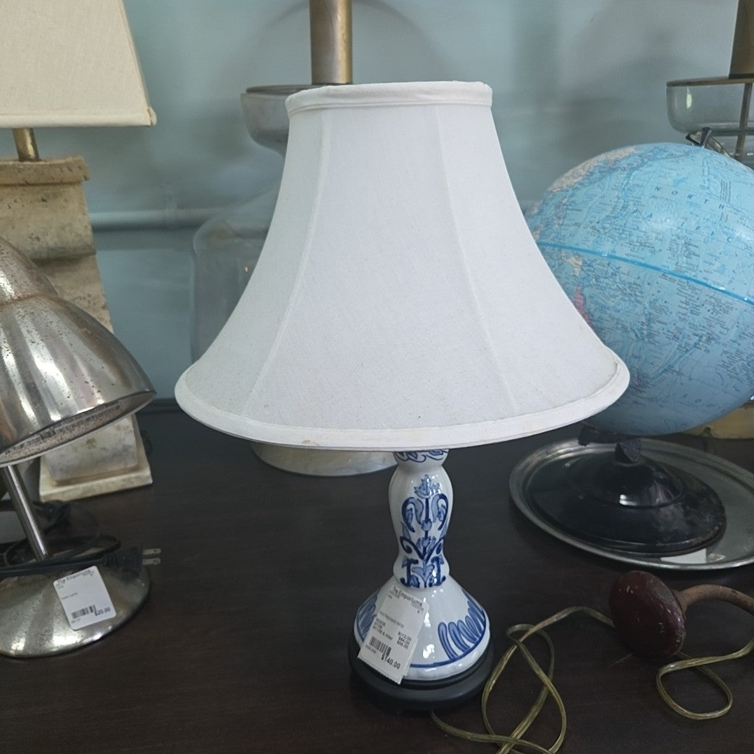 Azul Reposado lamp