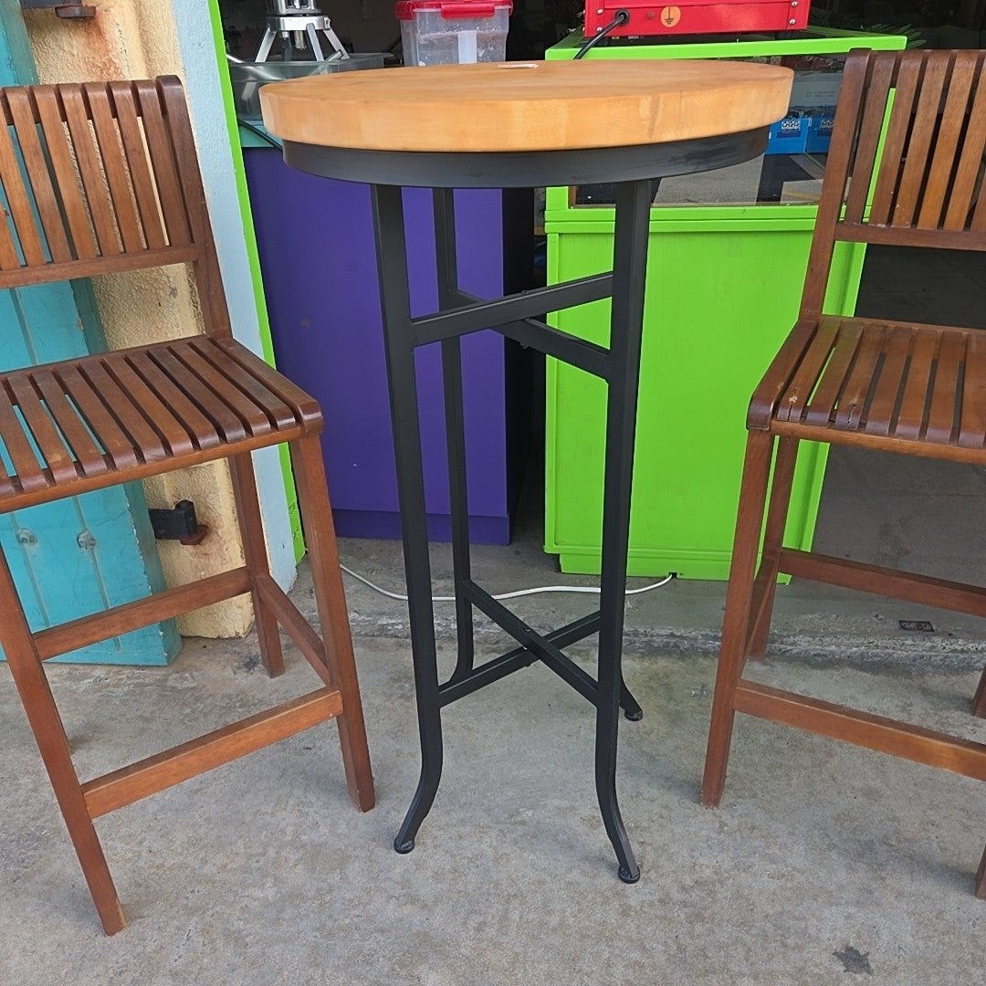 bistro table wood & metal