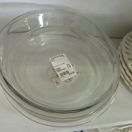 Transparent  pie dish